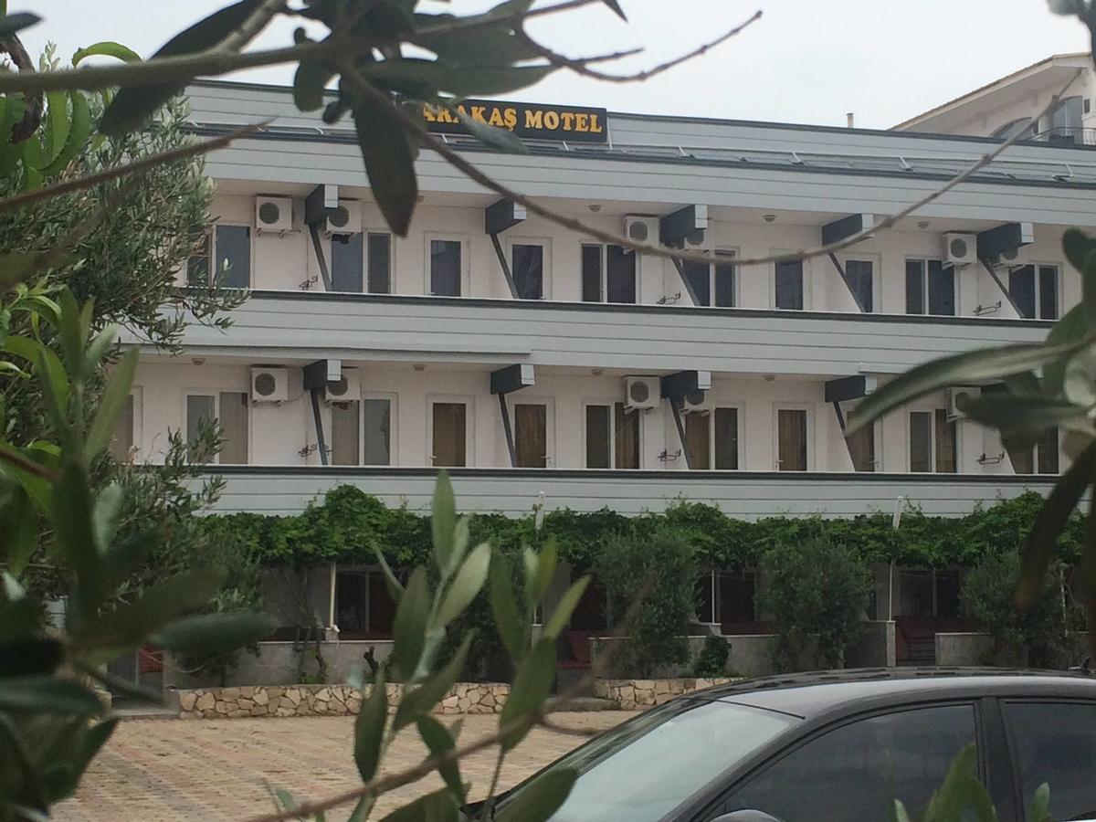 Karakas Motel Ayvalik Exterior photo